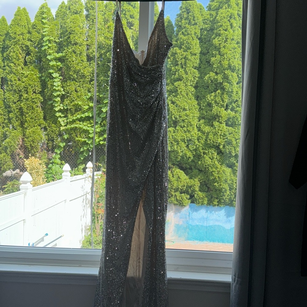 Club L London champagne/silver sequin maxi bridesmaid/evening dress size 8